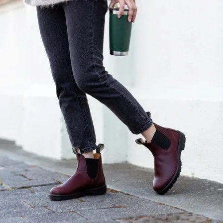 Blundstone 2130 Premium Leather Chelsea Boots in Auburn