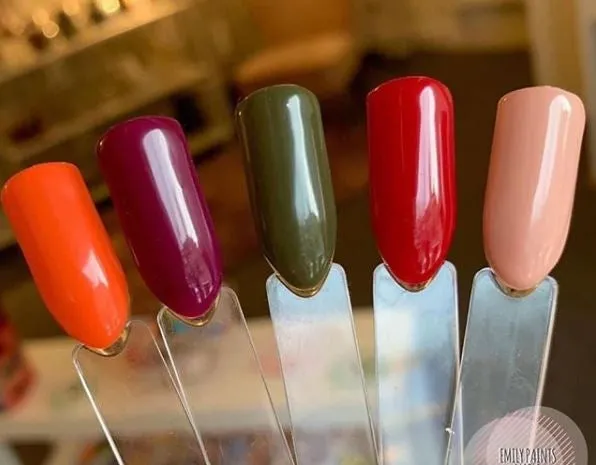 Cap & Gown * CND Shellac