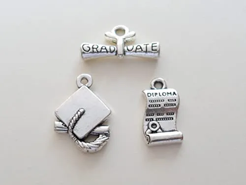 Custom Engraved "Class of" and Name on 2025 Penny Keychain with Compass Charm, Personalized Graduate Keychain, For Graduation