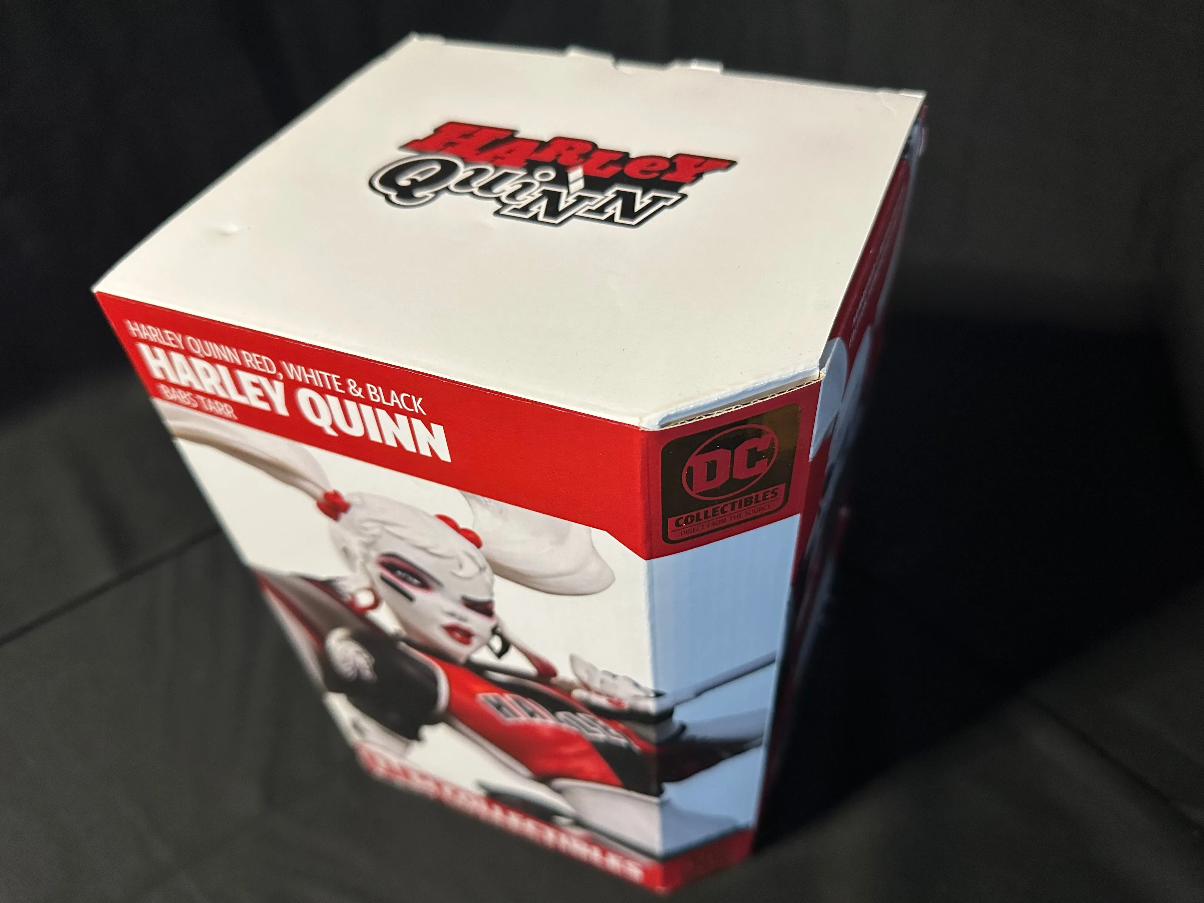 Harley Quinn Red, White & Black By Bab Tarrs