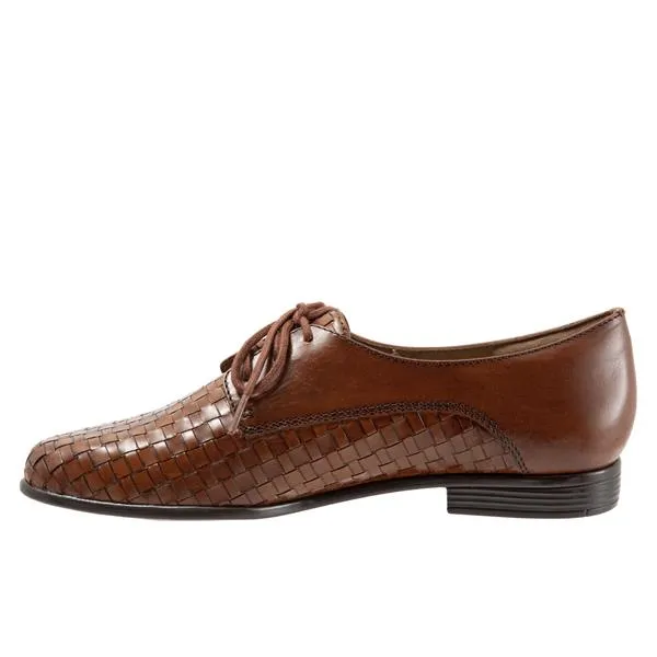 Lizzie Cognac Lace up Shoes SIZE 11.5 ONLY