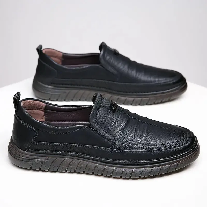 Timeless Elegance with Movechain Retro Penny Loafer – Classic Leather Comfort