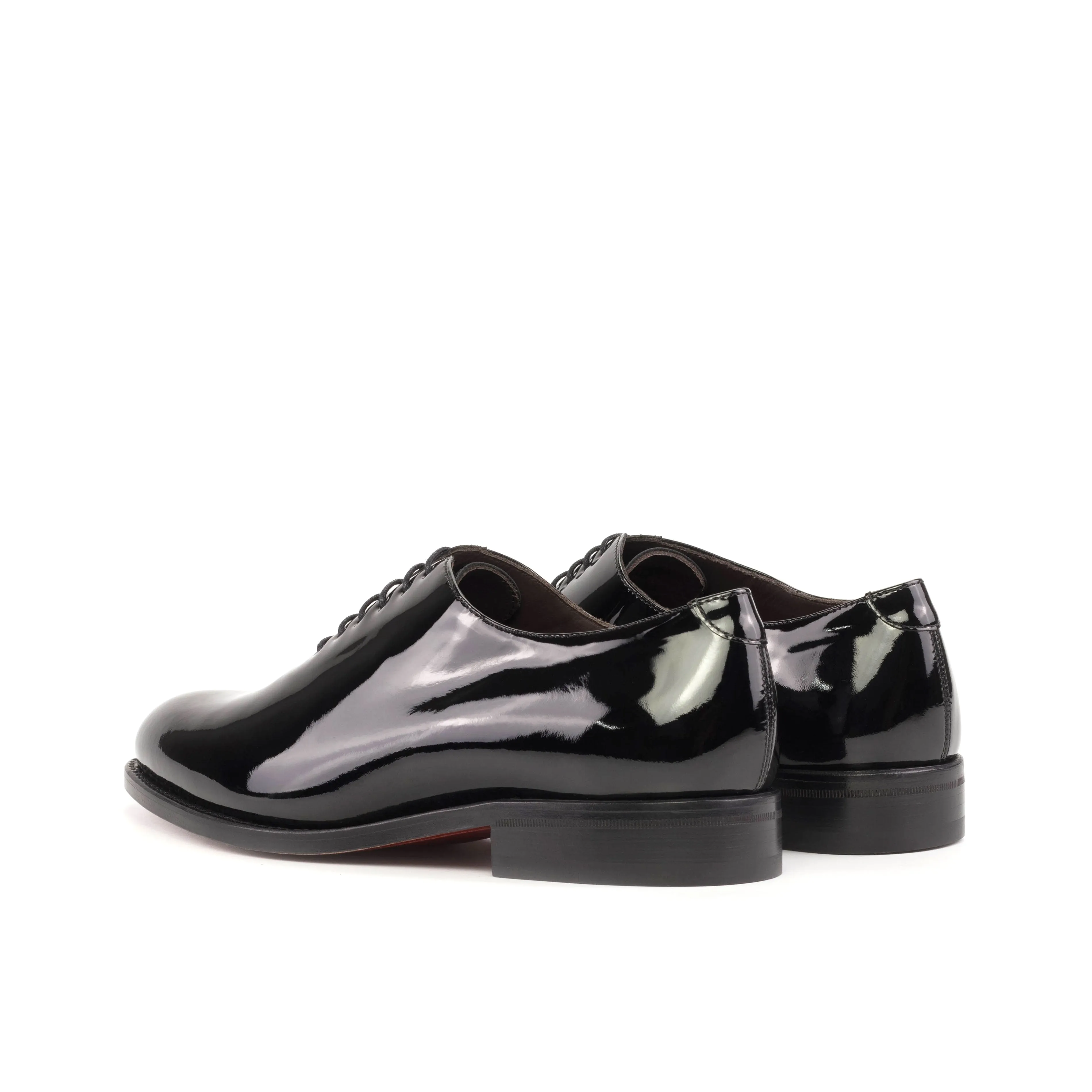 WHOLECUT BLACK PATENT (TRADITIONAL-Z1)